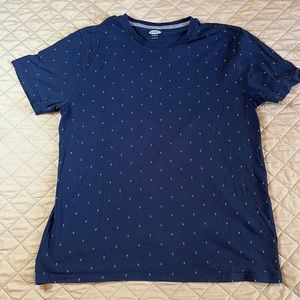 Old Navy tiny anchor tee!